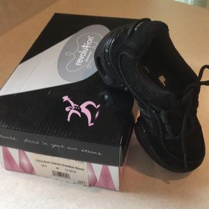 BRAND NEW HIP HOP SNEAKER